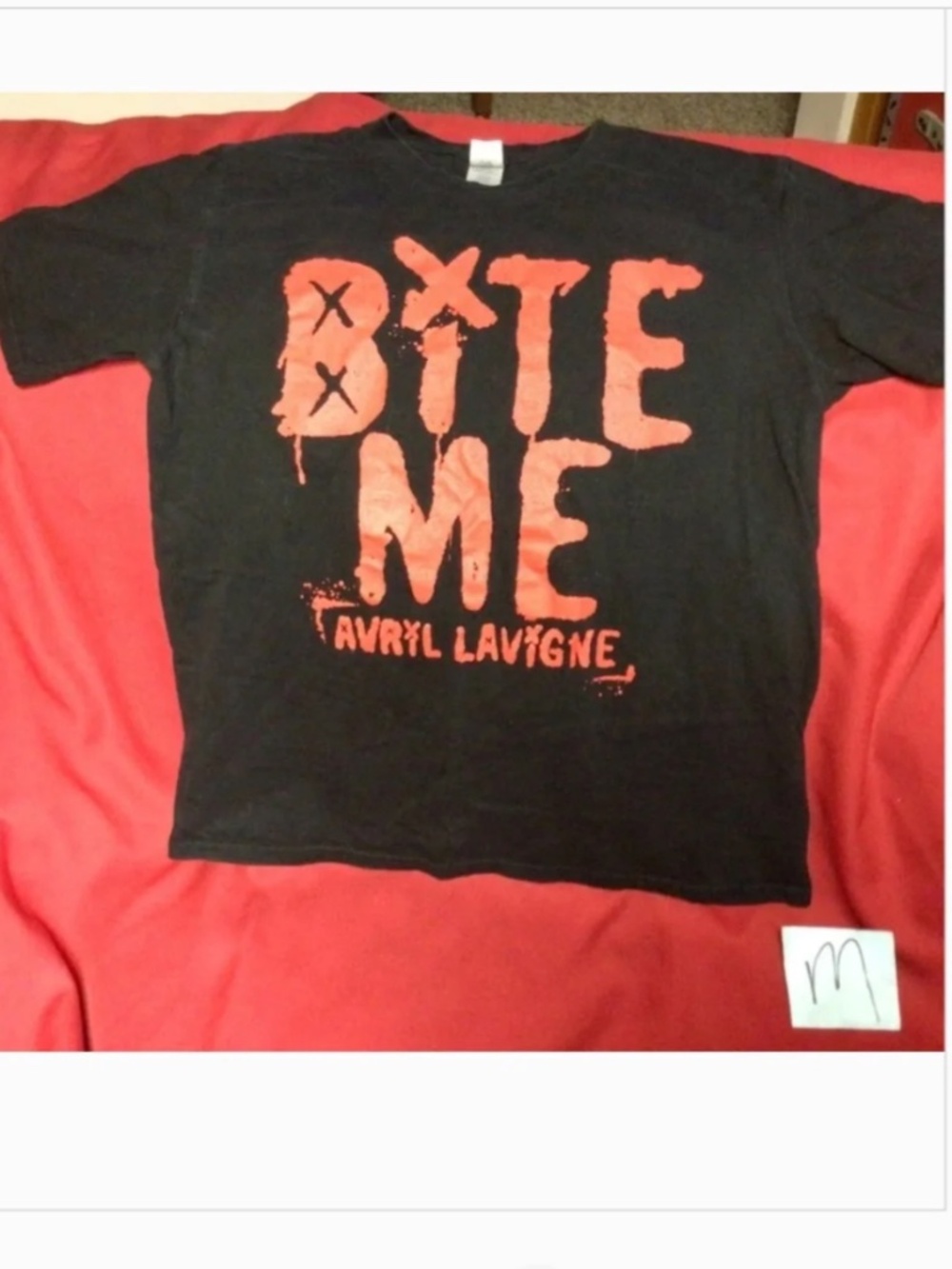 Avril Lavigne concert tshirt